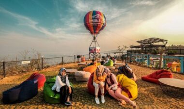 7 Resto dan Cafe Instagramable Pinggir Pantai Jogja di Gunung Kidul