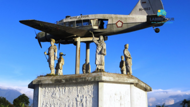 Monument Avro Anson