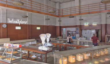 Nostalgia Tempo Doeloe, Ini 5 Tempat Makan Legendaris di Bandung