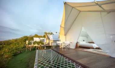 5 Tempat Glamping di Jogja, Nikmati Liburan Syahdu di Tengah Alam