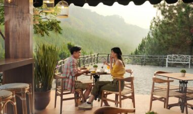 7 Restoran di Lembang dengan Makanan Lezat dan Pemandangan Alam