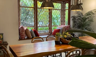 6 Kafe Estetik di Bandung yang Wajib Kamu Kunjungi