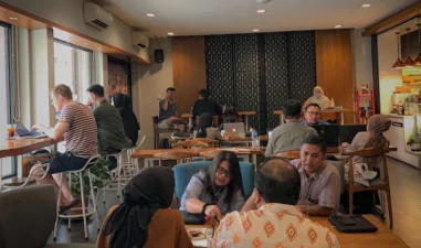 7 Cafe Estetik di Jakarta buat Work From Cafe